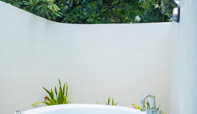 Centara Ras Fushi Resort & Spa-Deluxe Oceanfront Beach Villa 5_6696